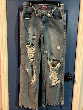 Edikted Washed Blue Distressed Wide-Leg Jeans